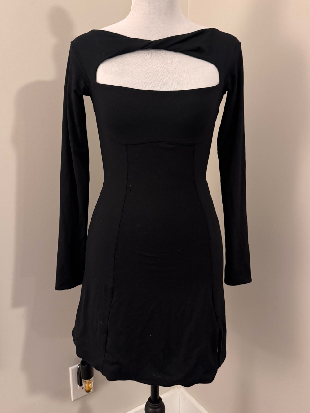 Oh Polly Black Twist Front Cutout Open Back Long Sleeve Mini Dress Size Small